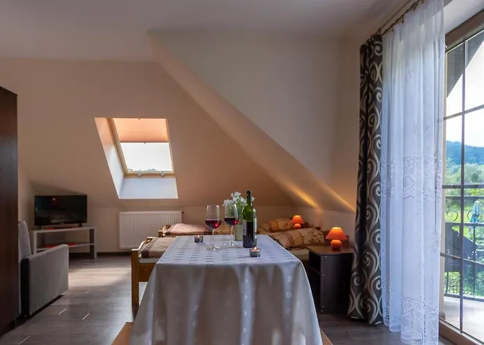 Проживание в семье Hortensja Goscinne *